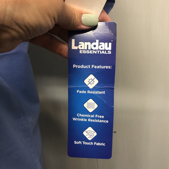 Landau Essentials Unisex Relaxed Fit 1-Pocket V-Neck Scrub Top 7502 TMD Blue - Picture 4 of 12